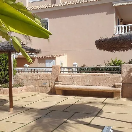 House + Heated Pool Semesterbostad *